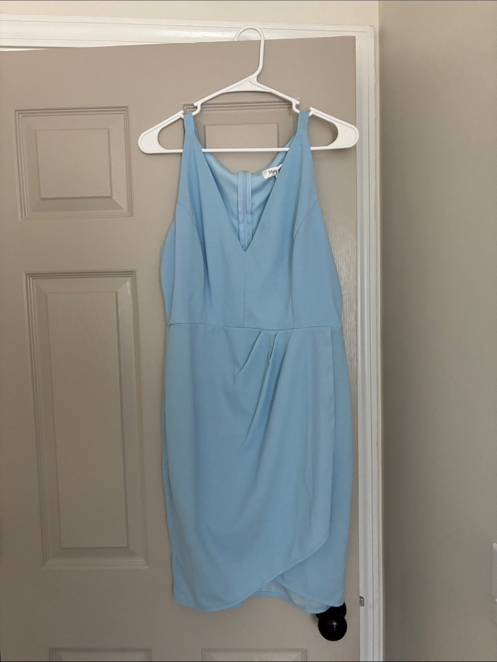 NWT Elegant Sky Blue V-Neck Dress size Large